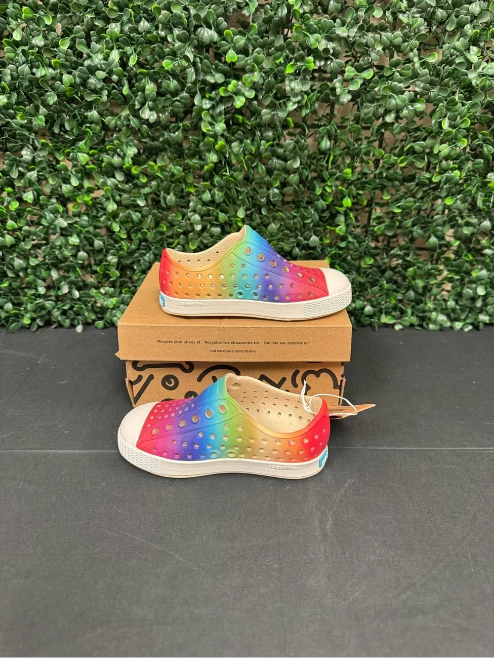 Jefferson Water Friendly Slip-On Rainbow Gradient - C7